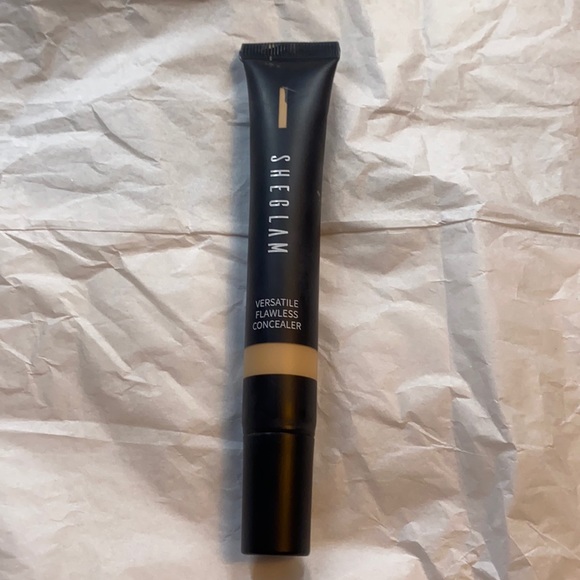 Concealer from Shein - Picture 1 of 3